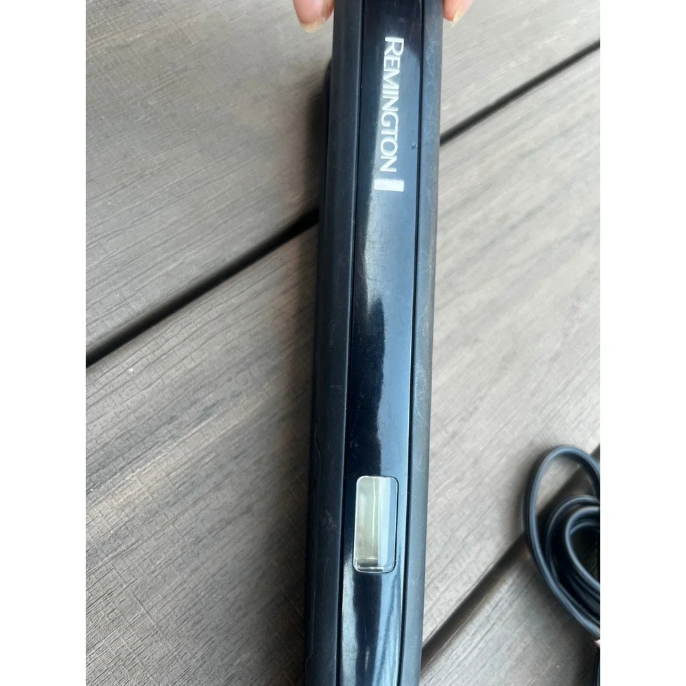 Remington S5500 Digital Anti-Static Ceramic 1 Inch Flat Iron Black Lavender